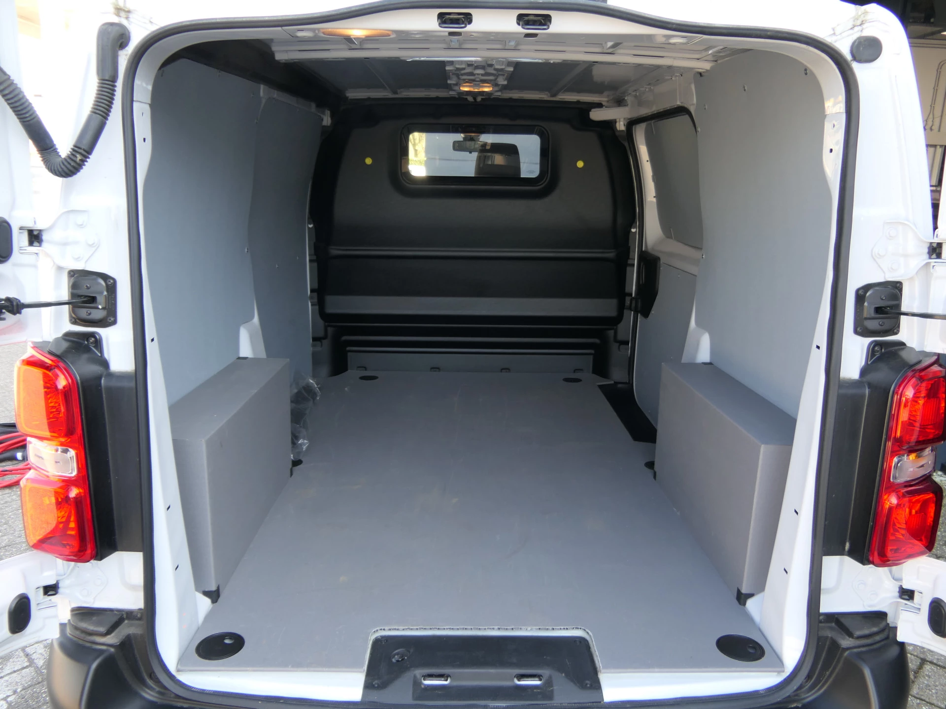 Hoofdafbeelding Opel Vivaro-e