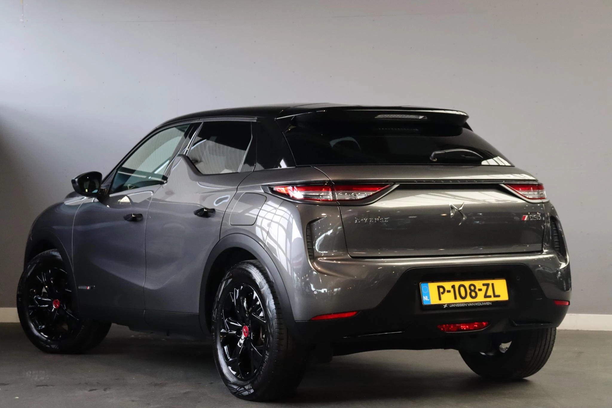 Hoofdafbeelding DS DS 3