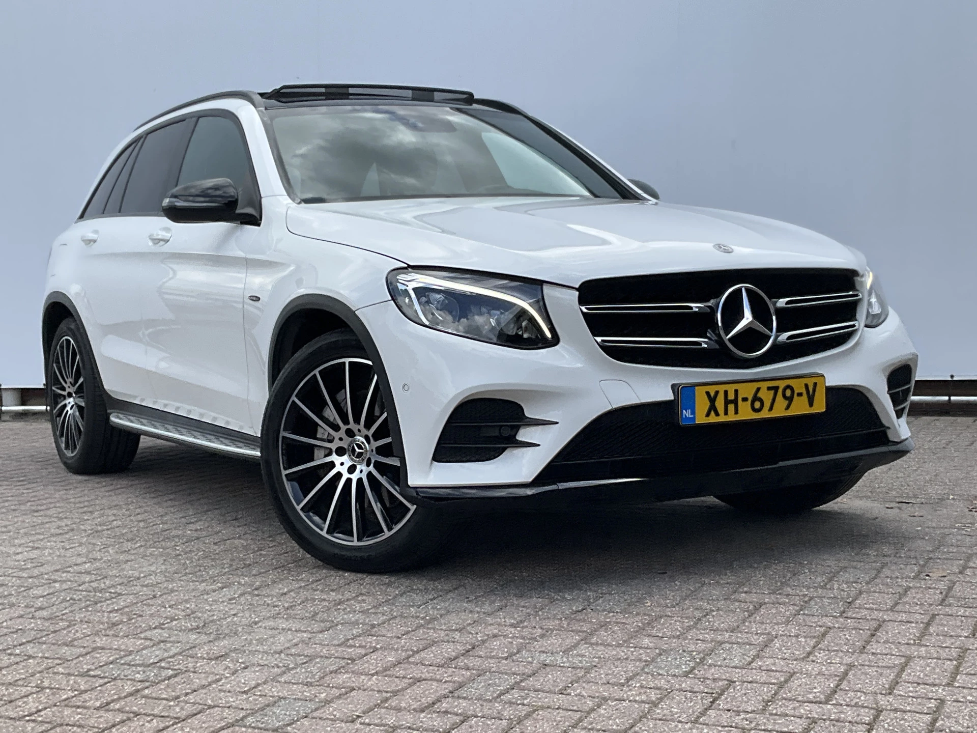 Hoofdafbeelding Mercedes-Benz GLC