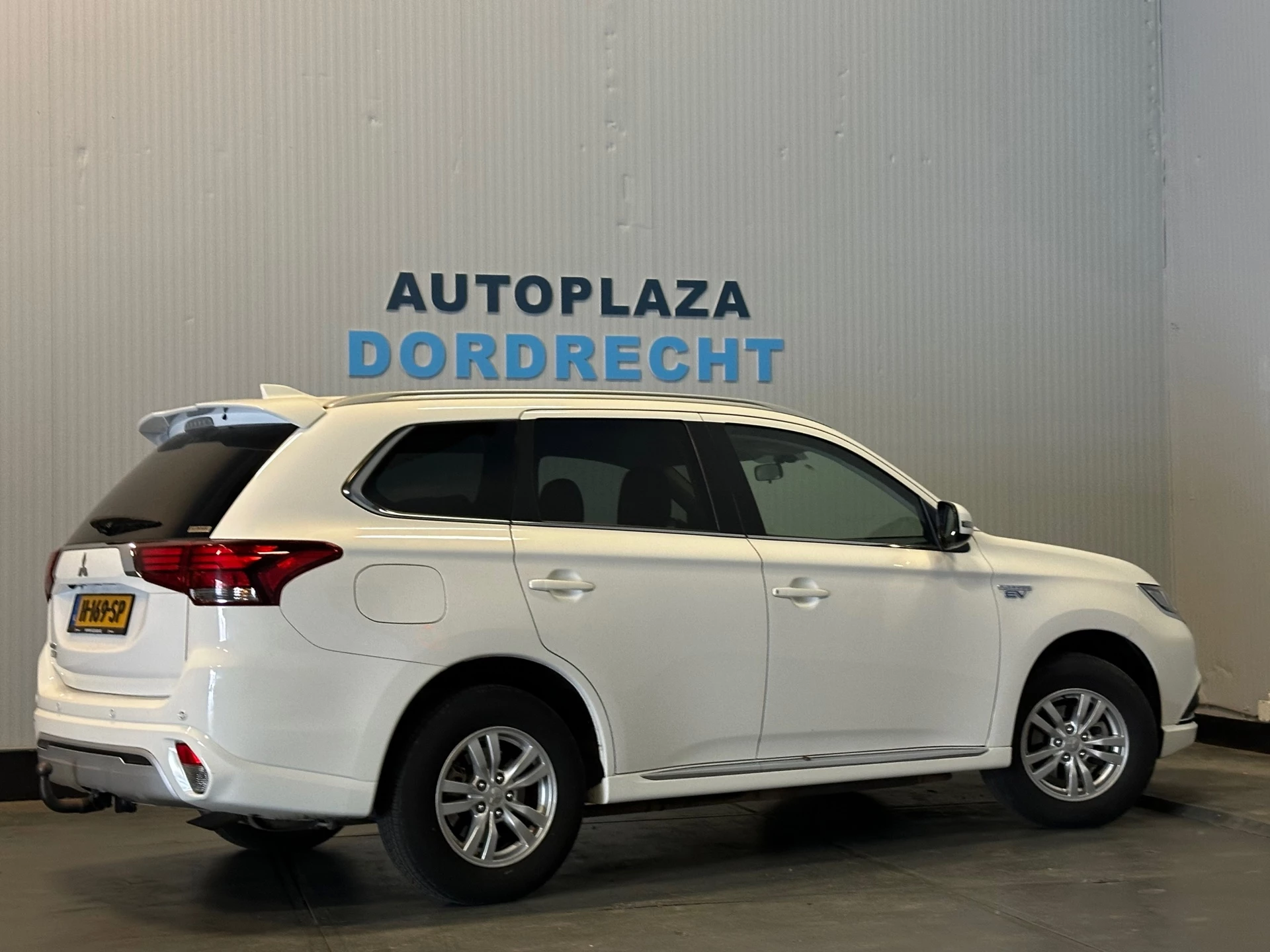 Hoofdafbeelding Mitsubishi Outlander