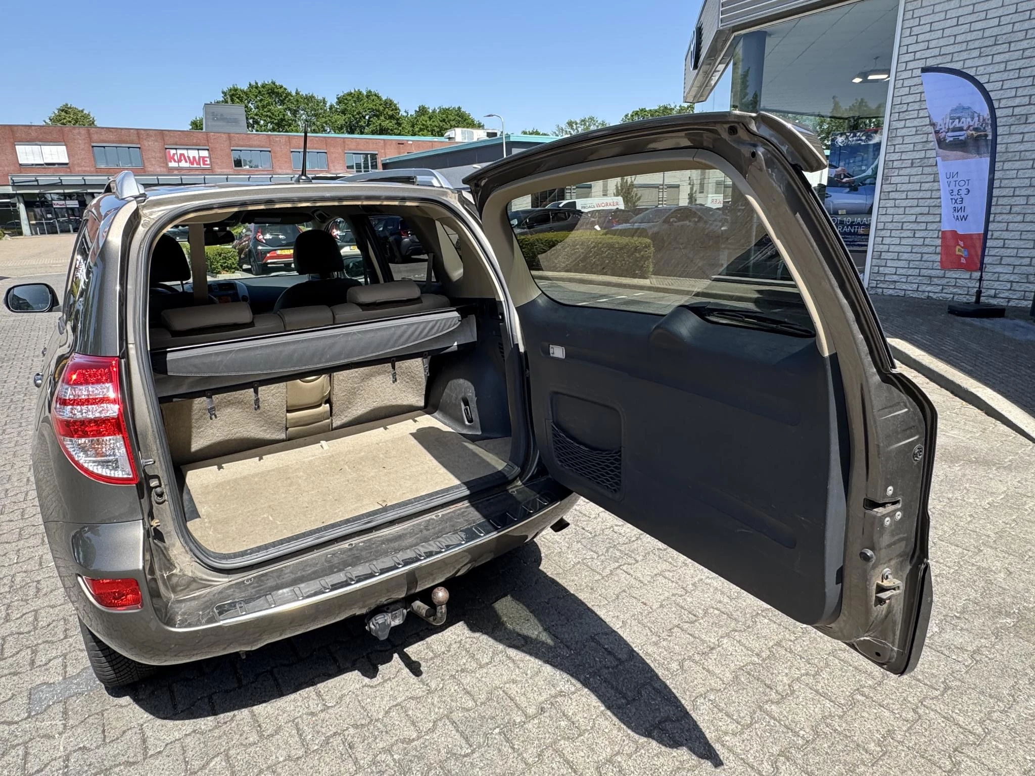 Hoofdafbeelding Toyota RAV4
