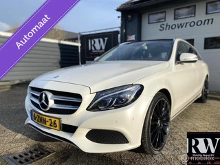 Hoofdafbeelding Mercedes-Benz C-Klasse Mercedes C-klasse Estate 180 *NAP*CARPLAY*PANORAMADAK*