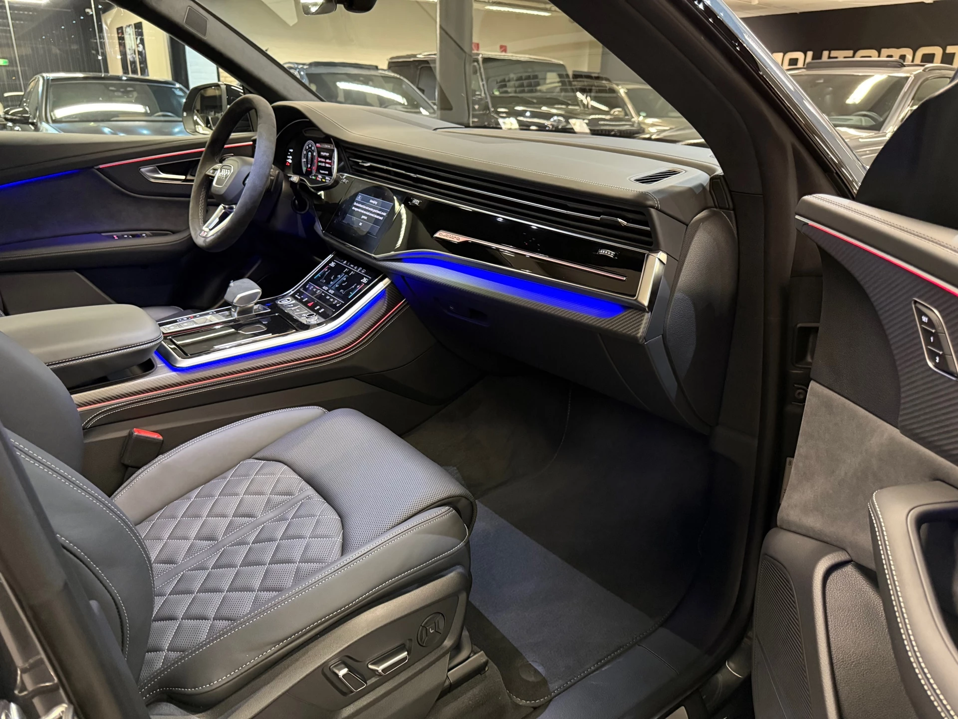 Hoofdafbeelding Audi Q8