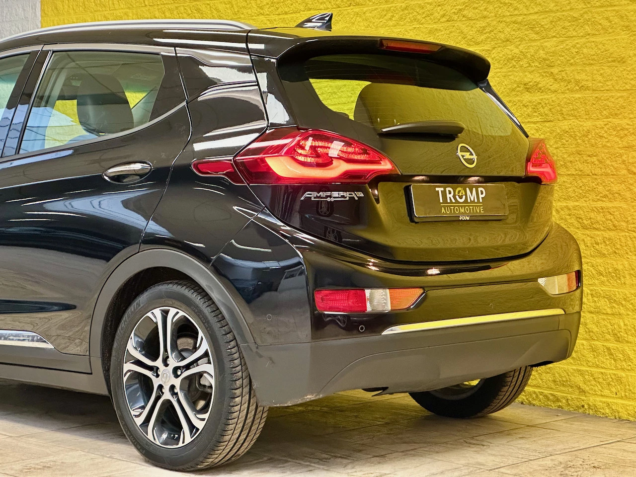 Hoofdafbeelding Opel Ampera-e