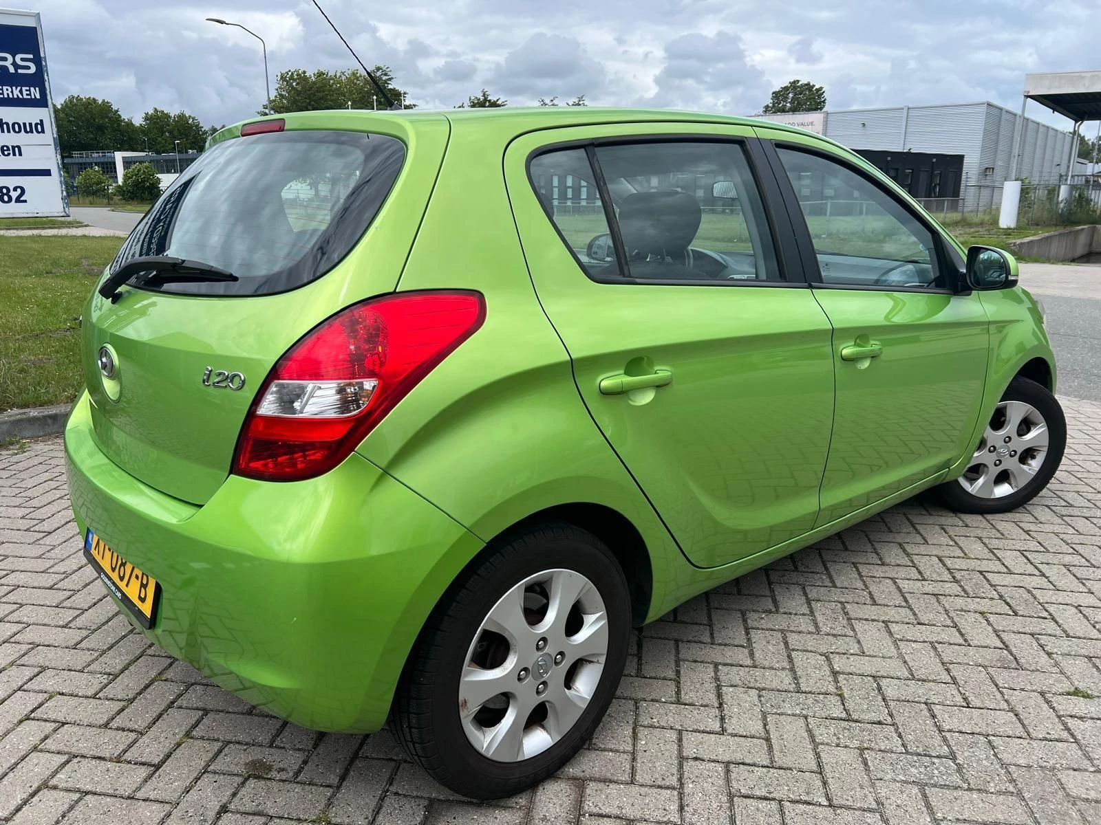 Hoofdafbeelding Hyundai i20