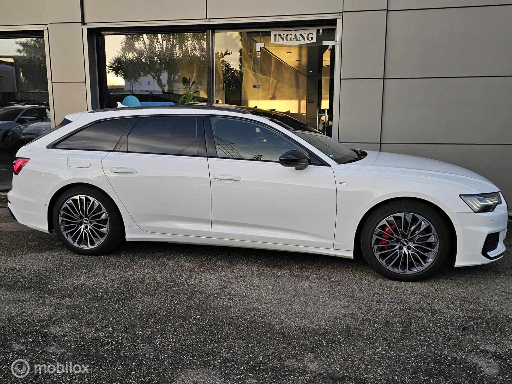 Hoofdafbeelding Audi A6