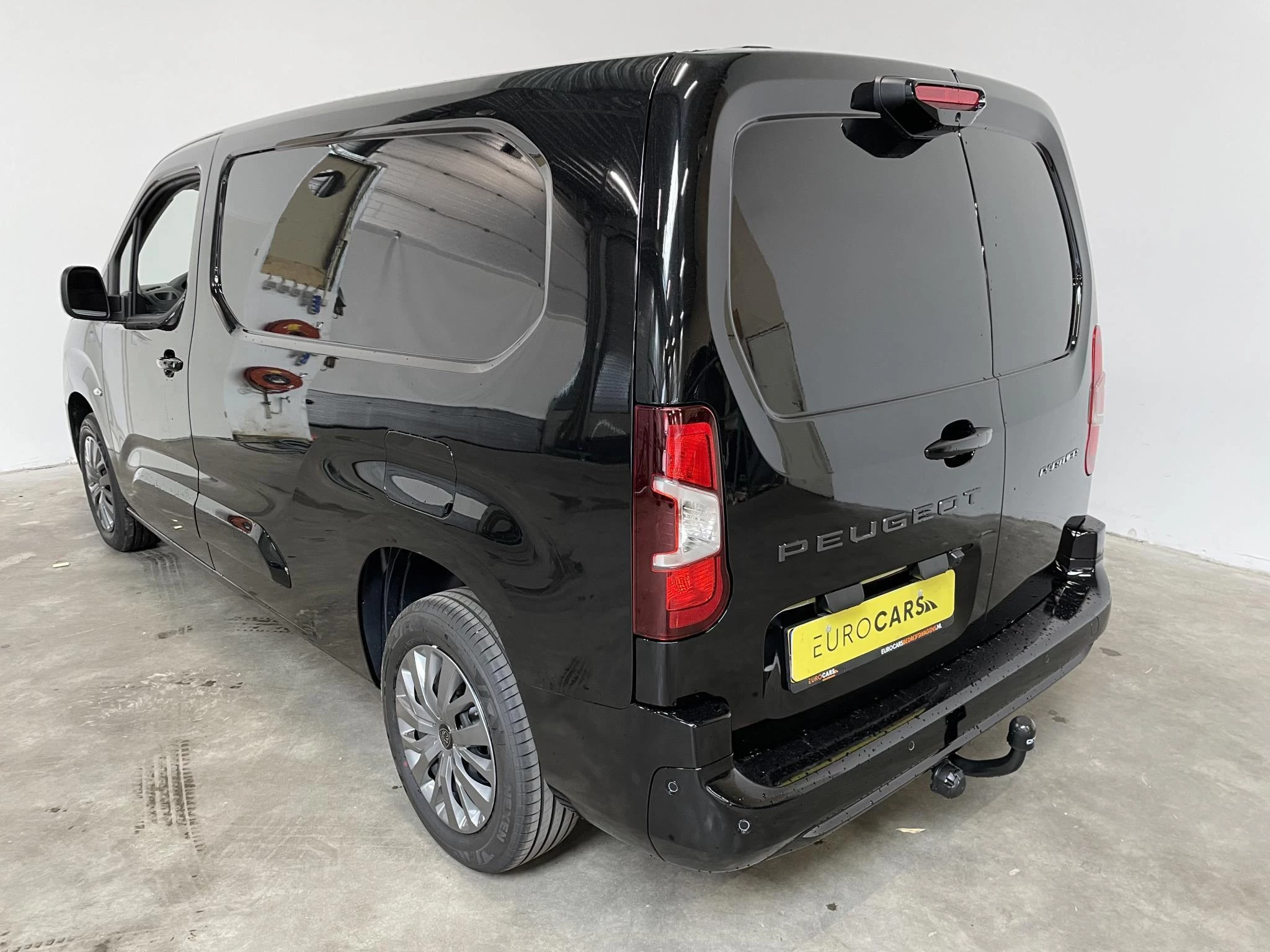Hoofdafbeelding Peugeot Partner