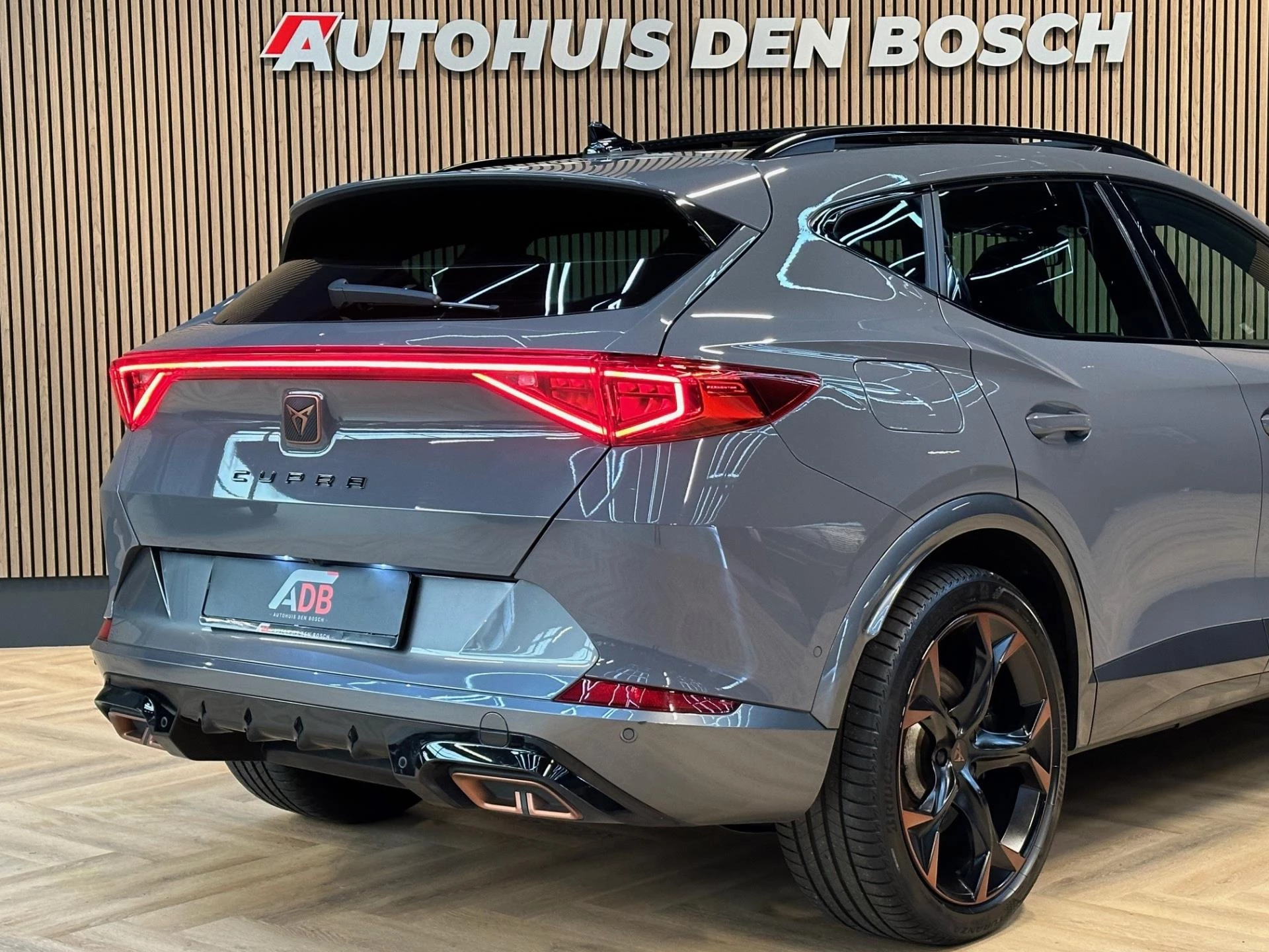 Hoofdafbeelding CUPRA Formentor