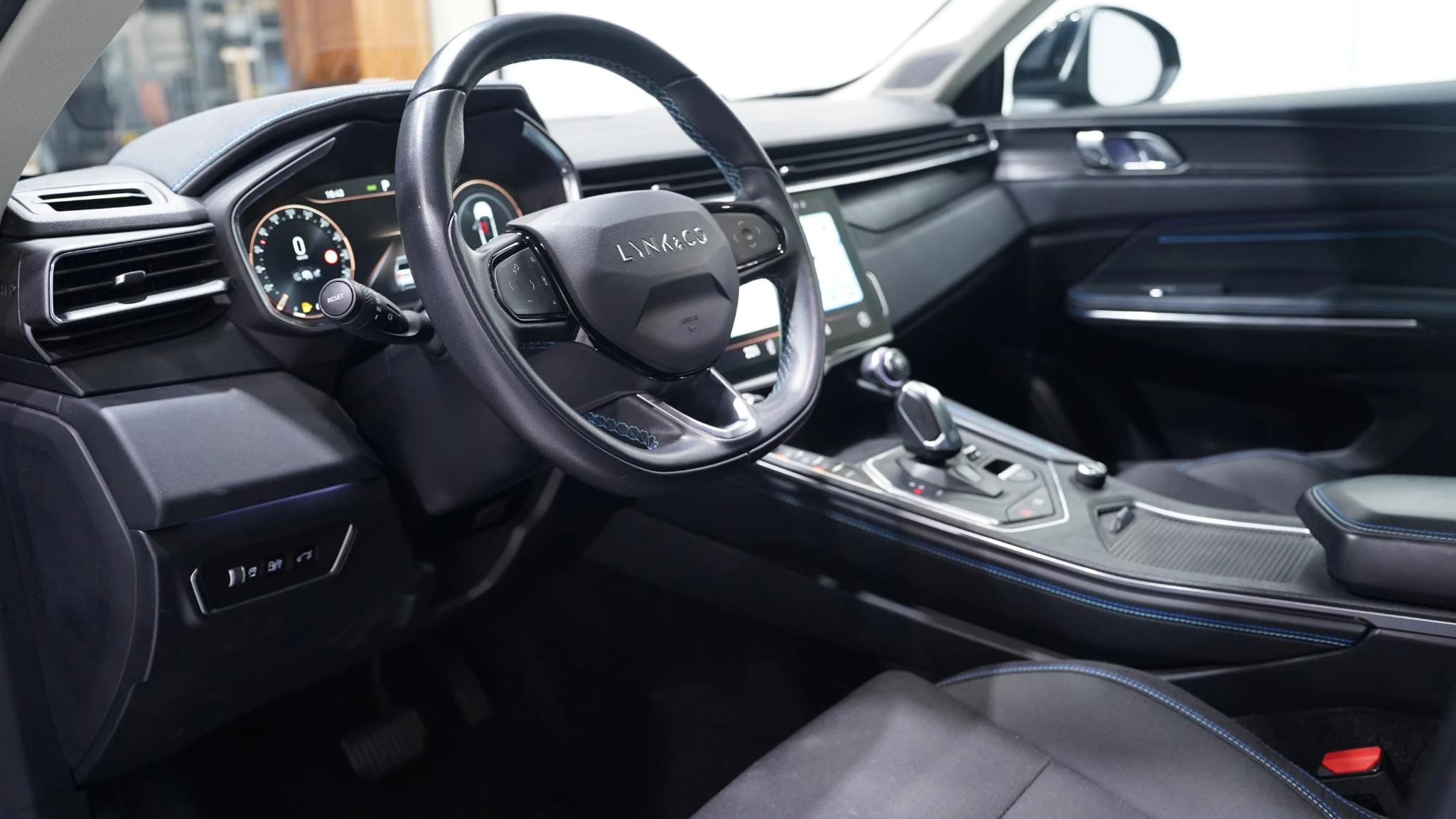 Hoofdafbeelding Lynk & Co 01