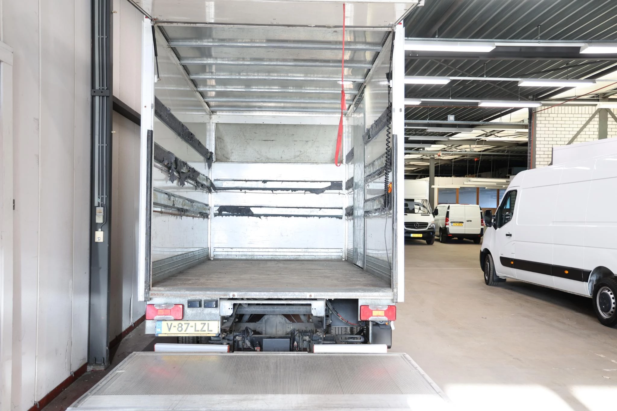 Hoofdafbeelding Iveco 35C16