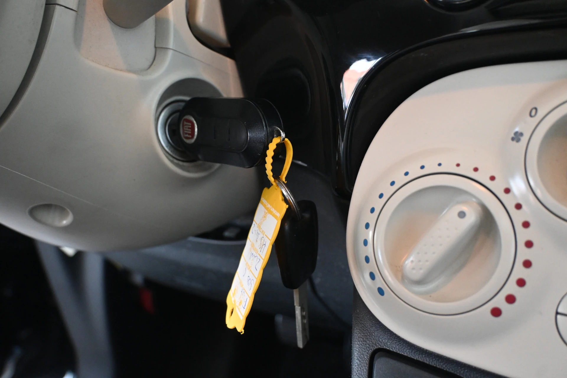 Hoofdafbeelding Fiat 500C