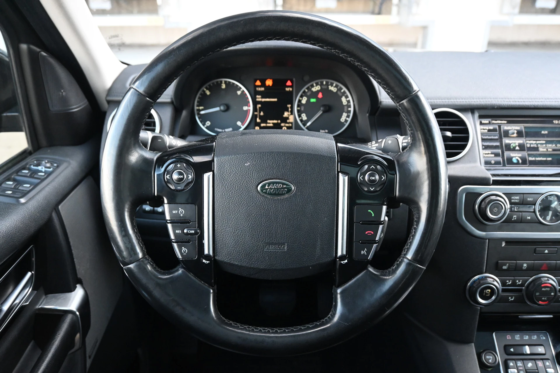 Hoofdafbeelding Land Rover Discovery