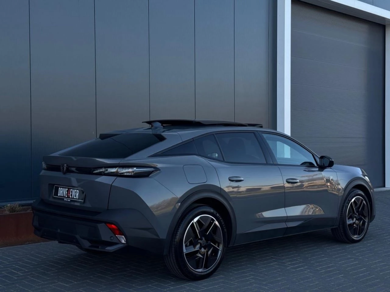 Hoofdafbeelding Peugeot 408