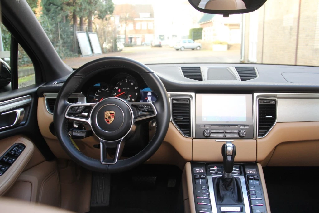 Hoofdafbeelding Porsche Macan