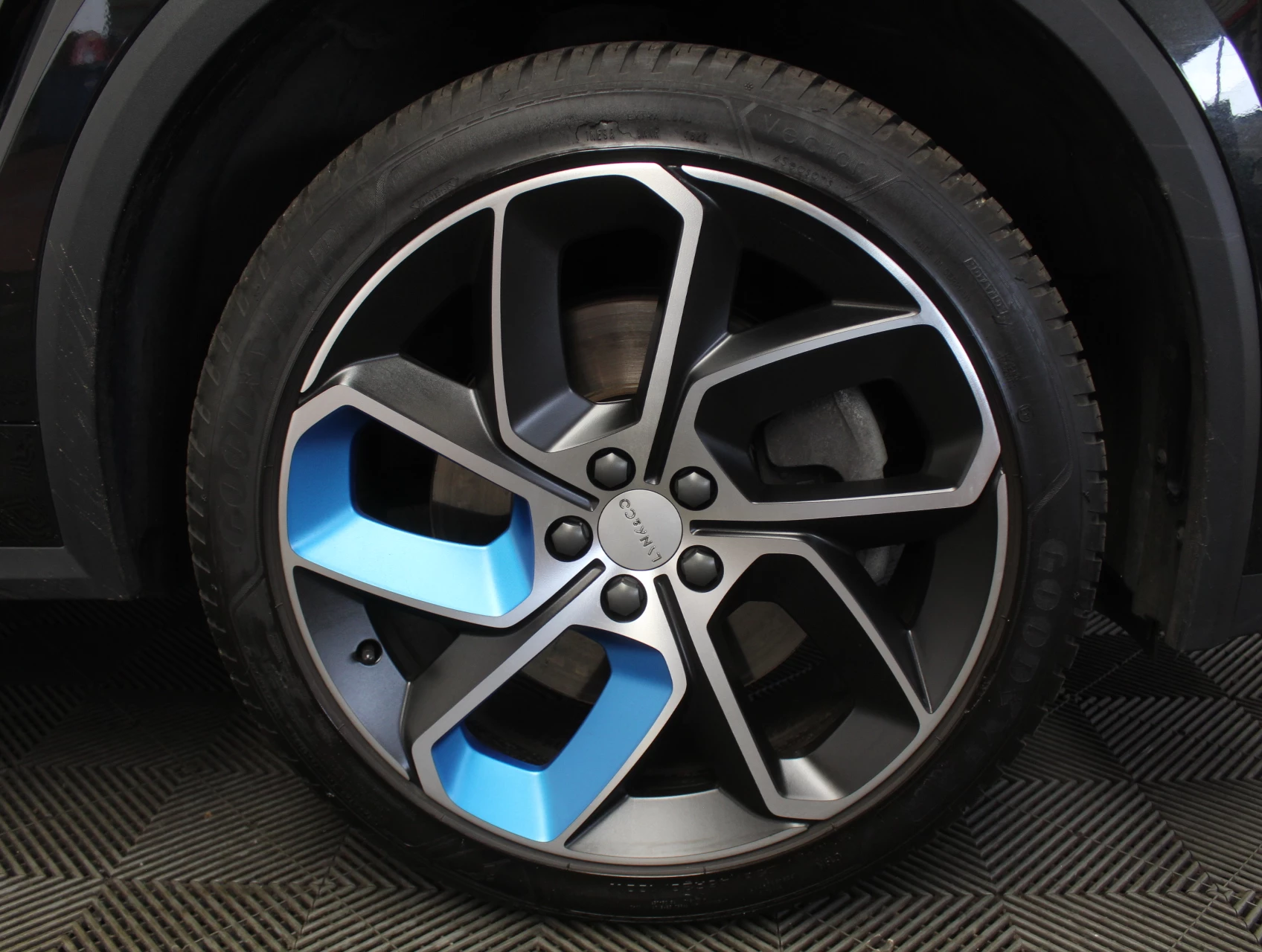 Hoofdafbeelding Lynk & Co 01