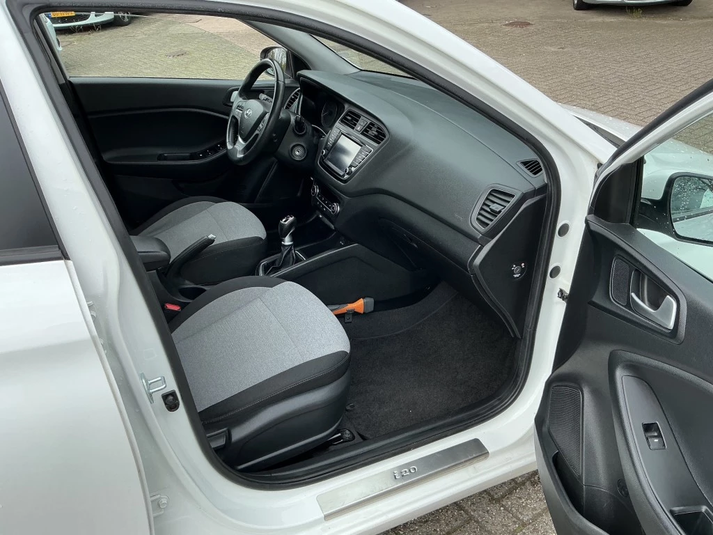 Hoofdafbeelding Hyundai i20