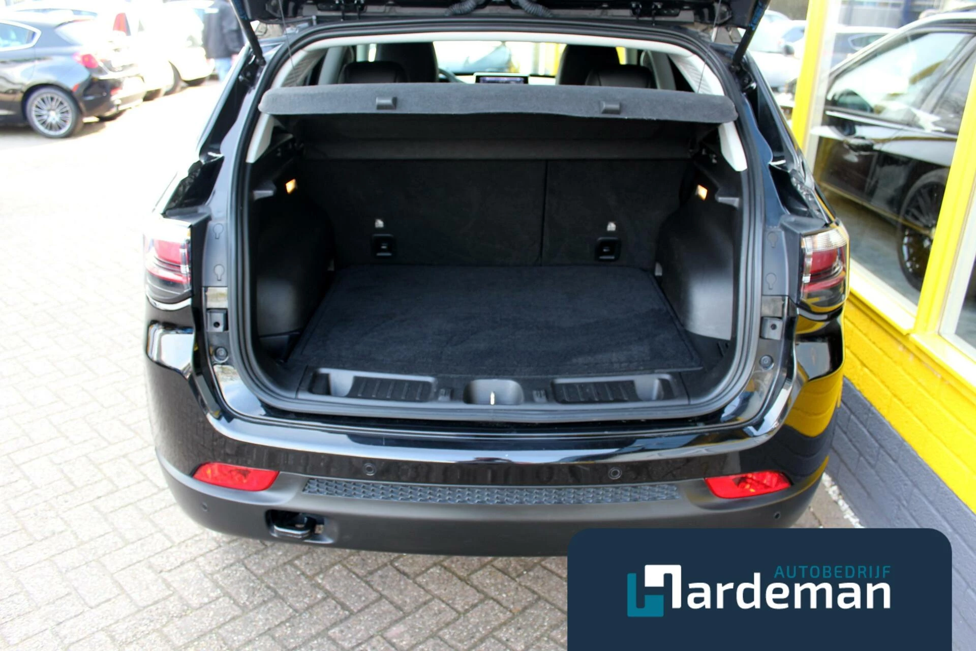 Hoofdafbeelding Jeep Compass