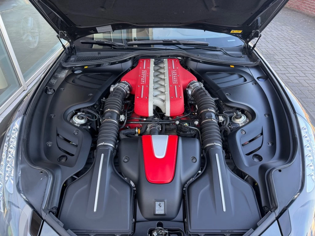 Hoofdafbeelding Ferrari FF