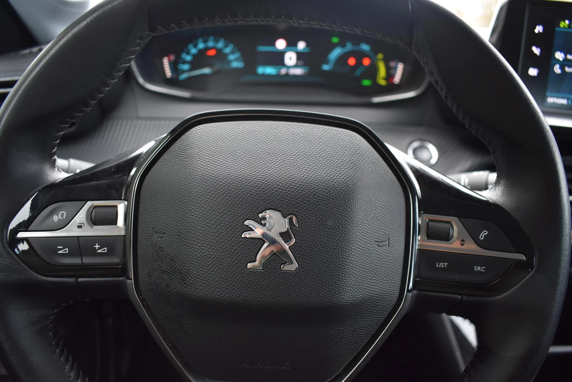 Hoofdafbeelding Peugeot e-208