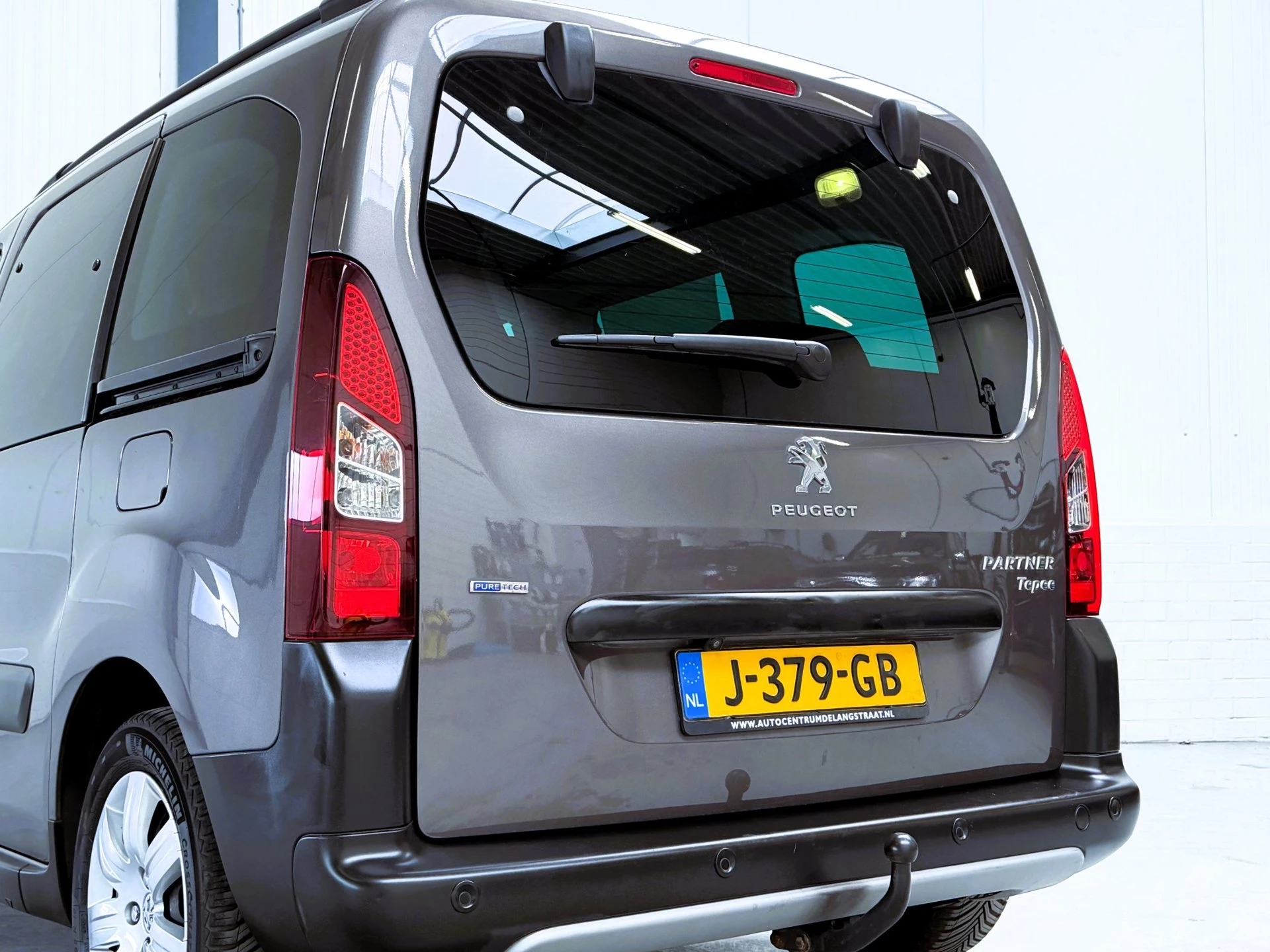 Hoofdafbeelding Peugeot Partner