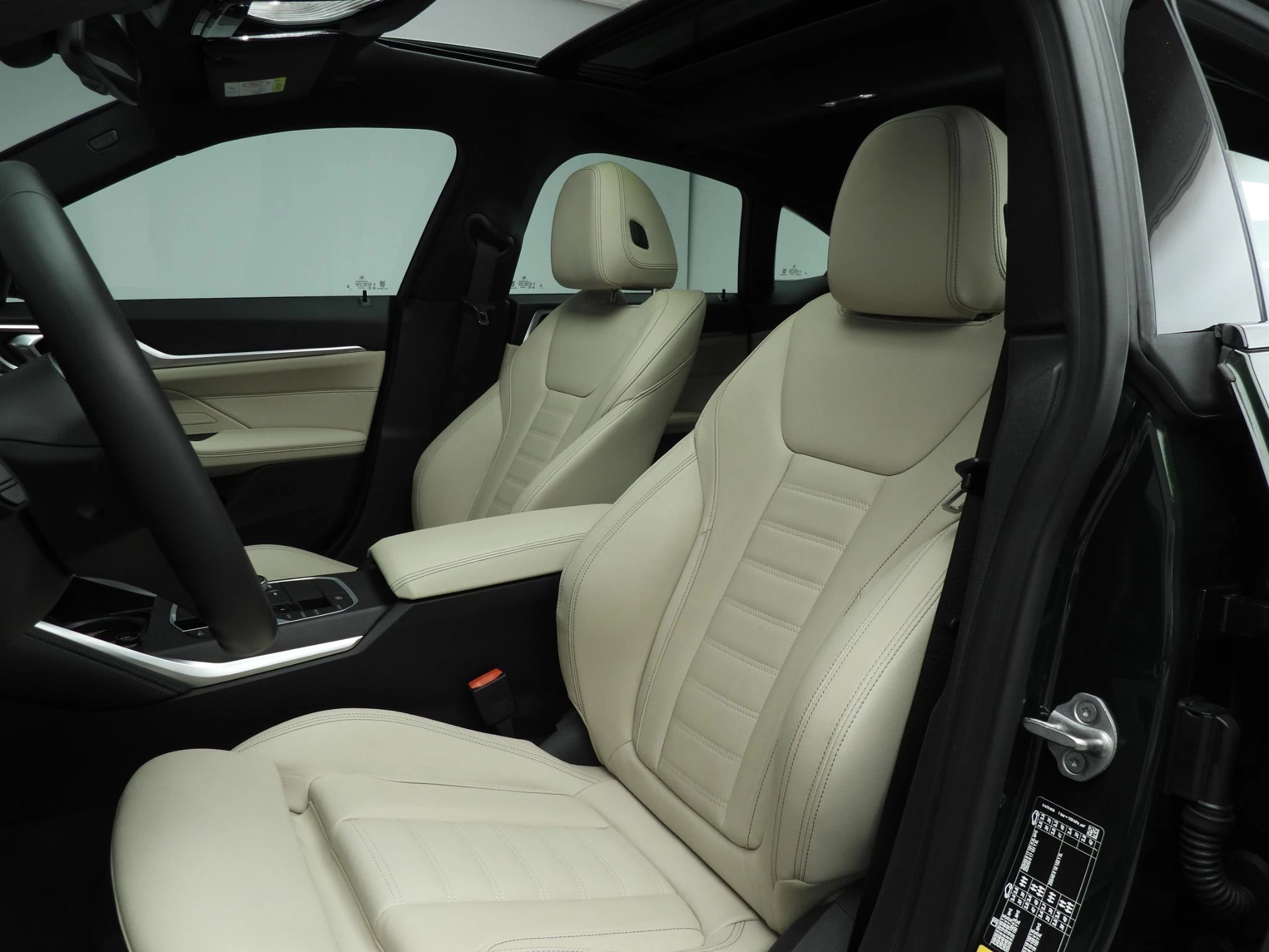 Hoofdafbeelding BMW i4
