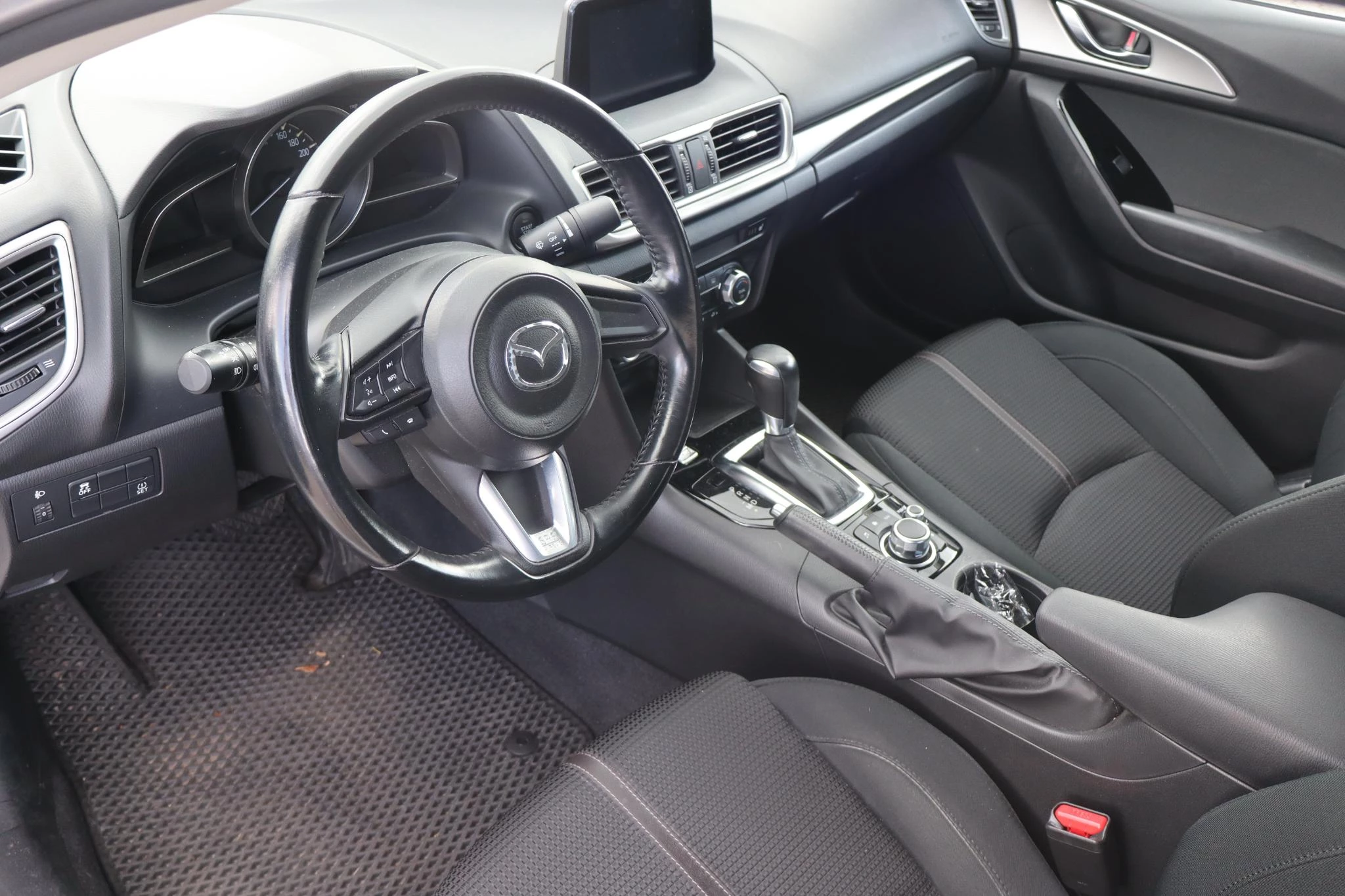 Hoofdafbeelding Mazda 3