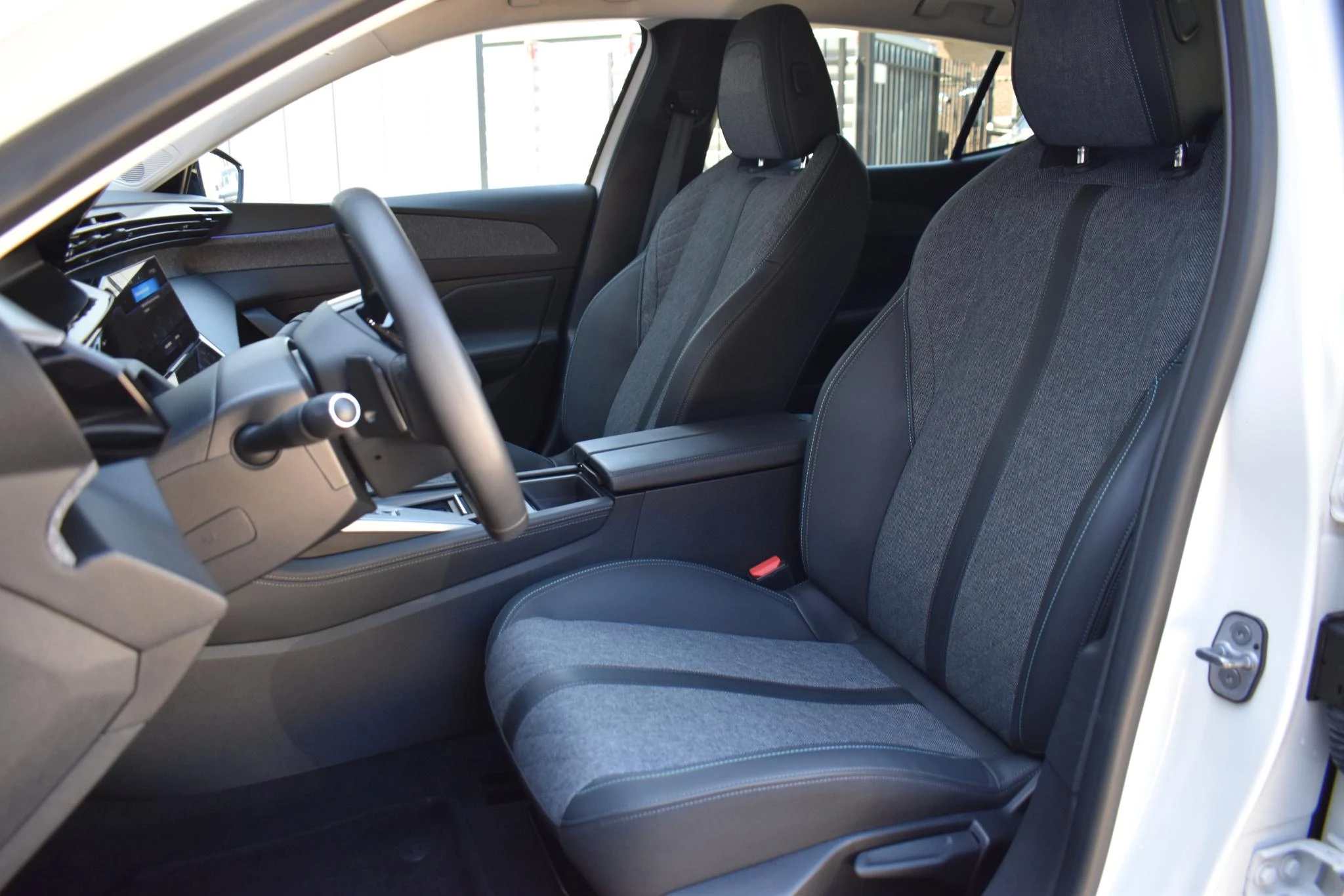 Hoofdafbeelding Peugeot 408