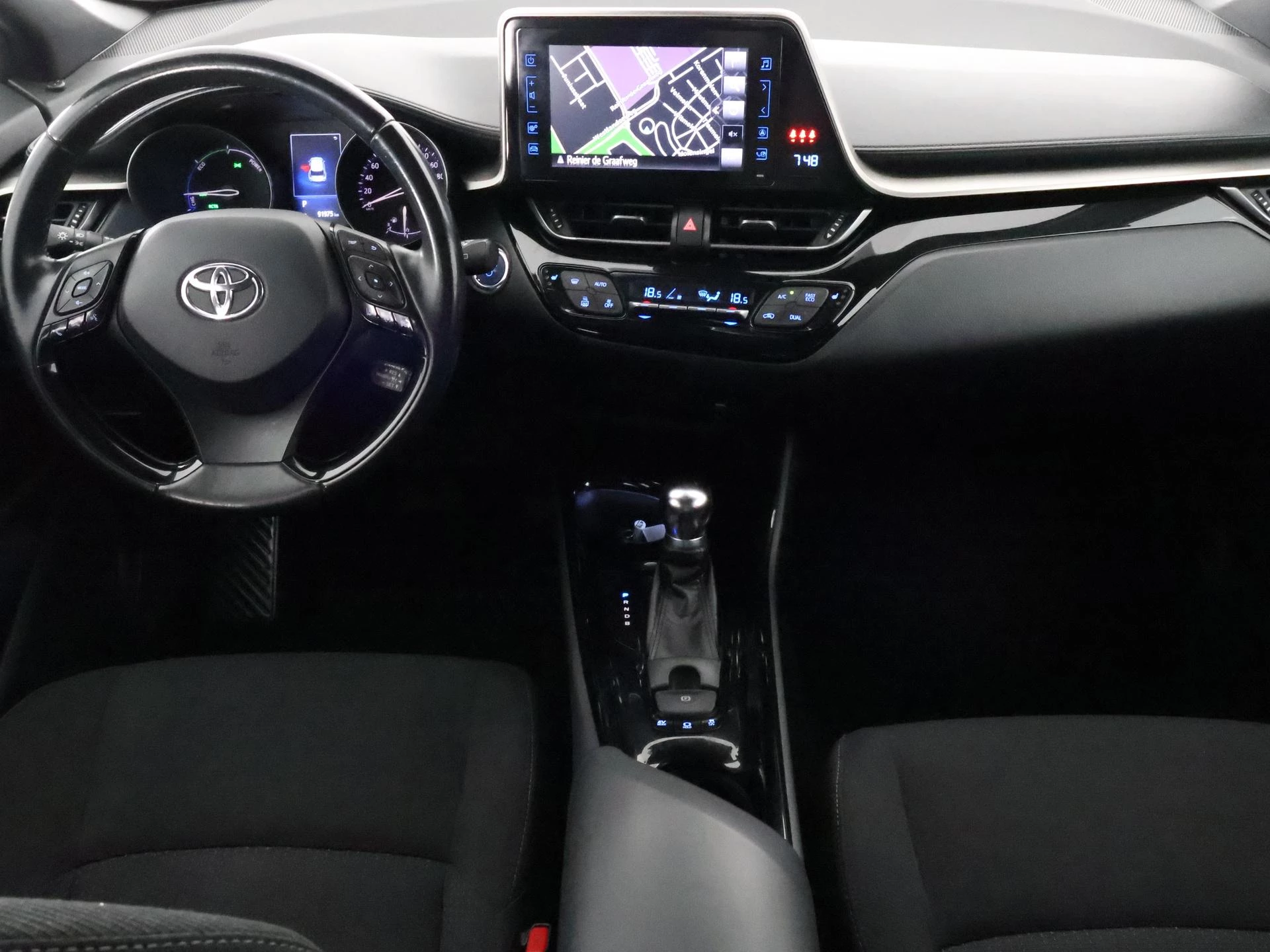 Hoofdafbeelding Toyota C-HR