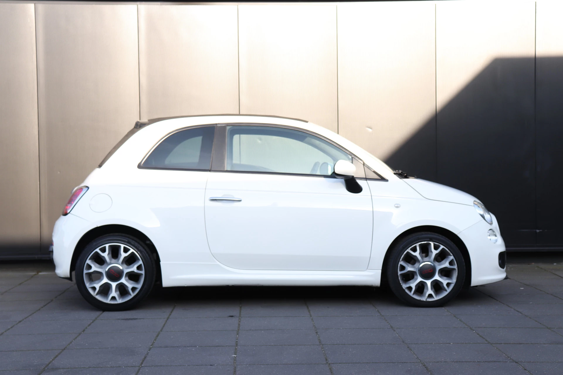 Hoofdafbeelding Fiat 500C