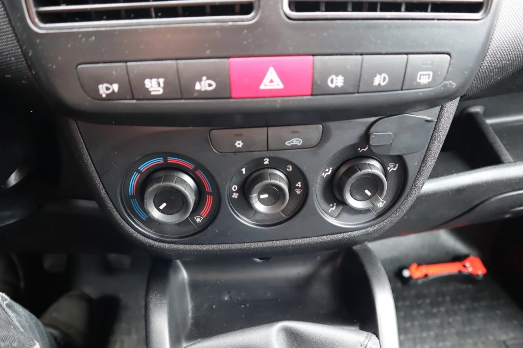 Hoofdafbeelding Opel Combo