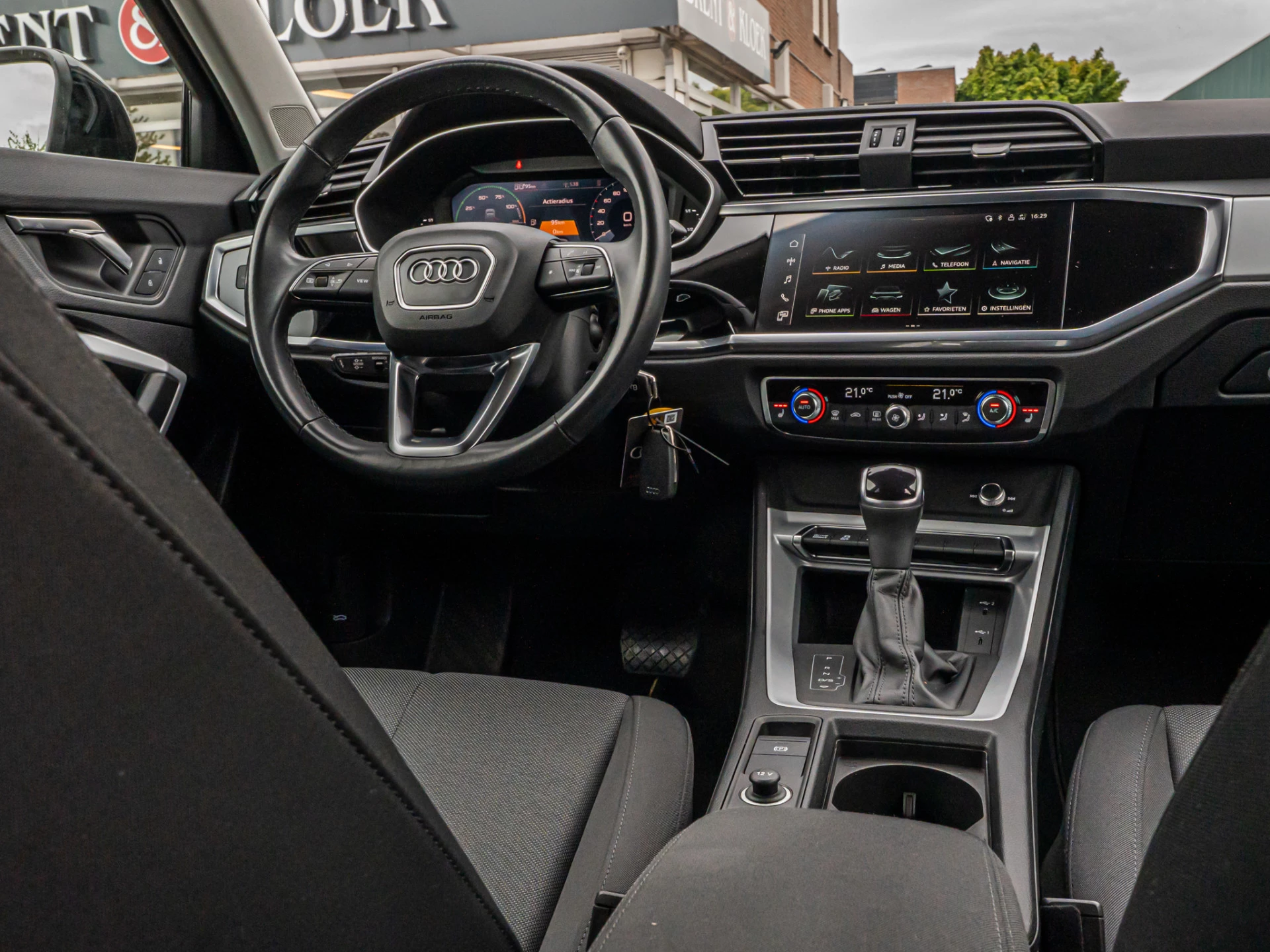 Hoofdafbeelding Audi Q3