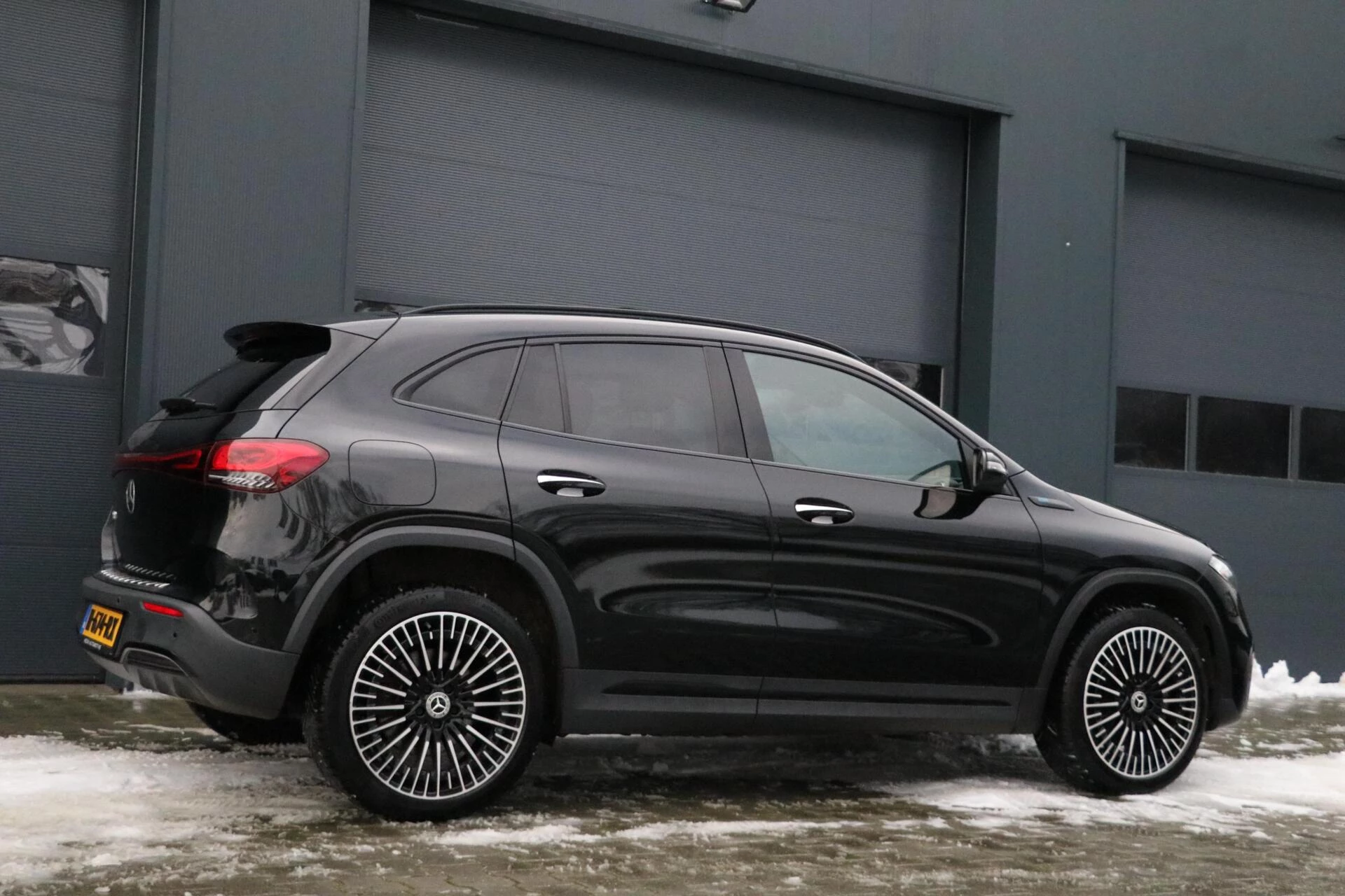 Hoofdafbeelding Mercedes-Benz EQA