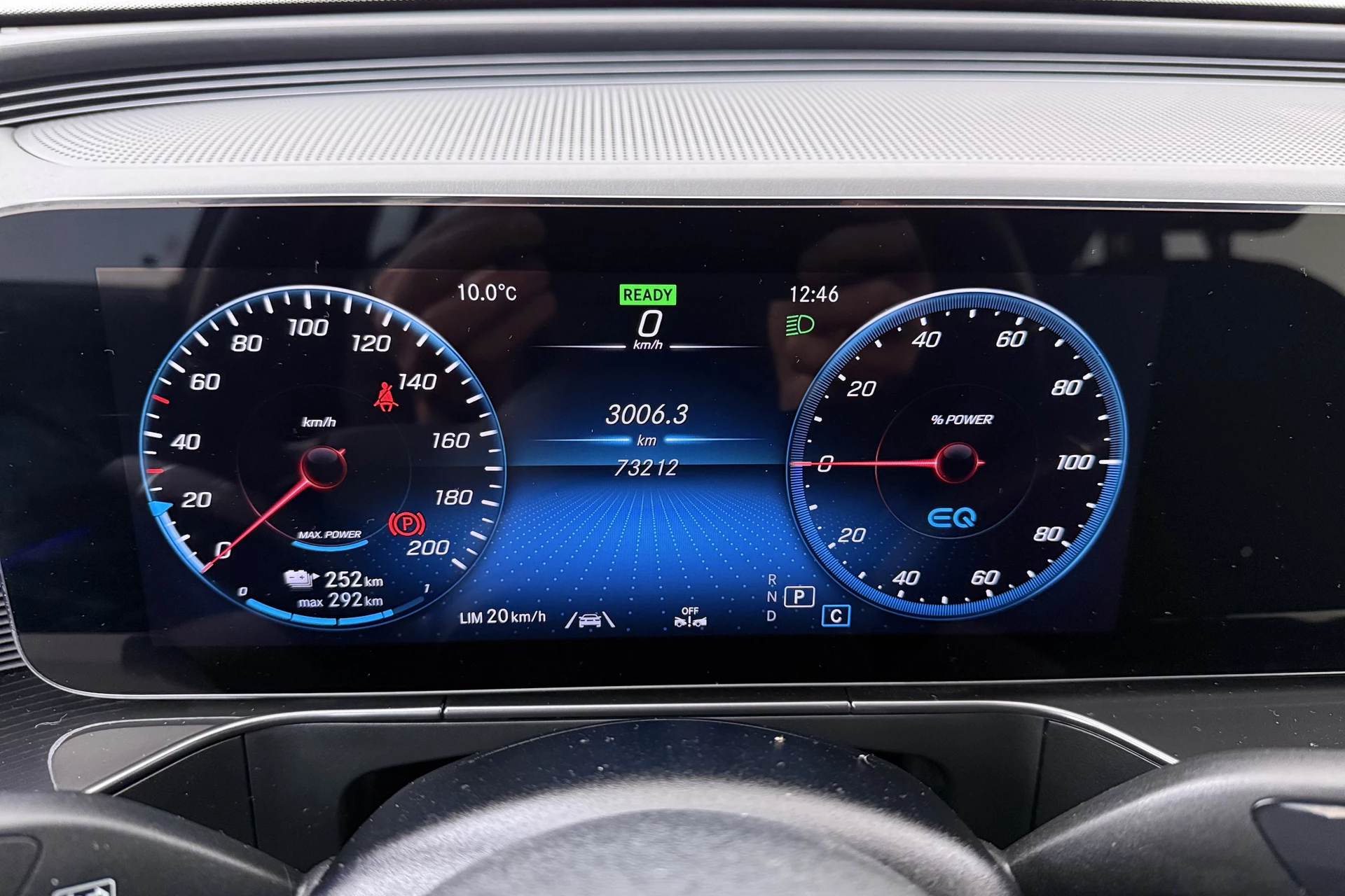 Hoofdafbeelding Mercedes-Benz EQC