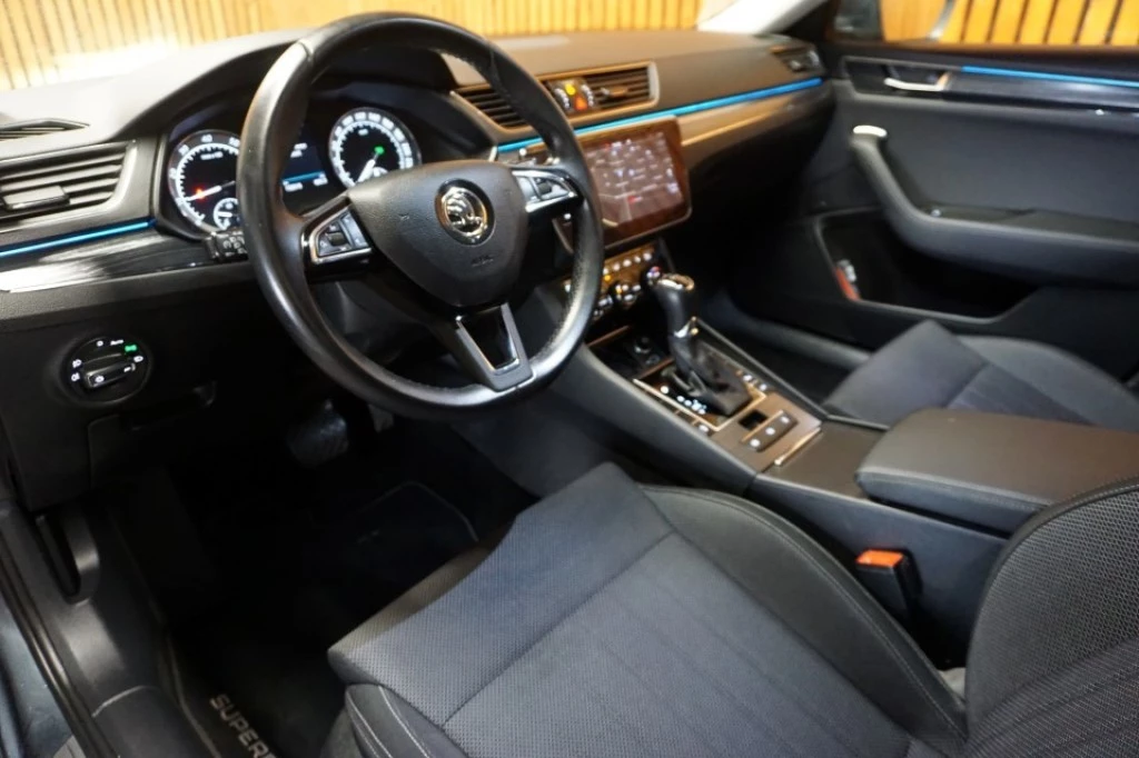 Hoofdafbeelding Škoda Superb