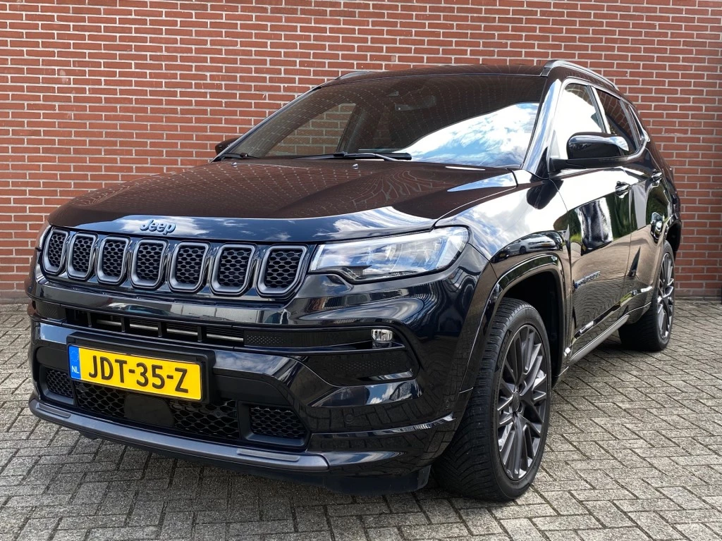 Hoofdafbeelding Jeep Compass
