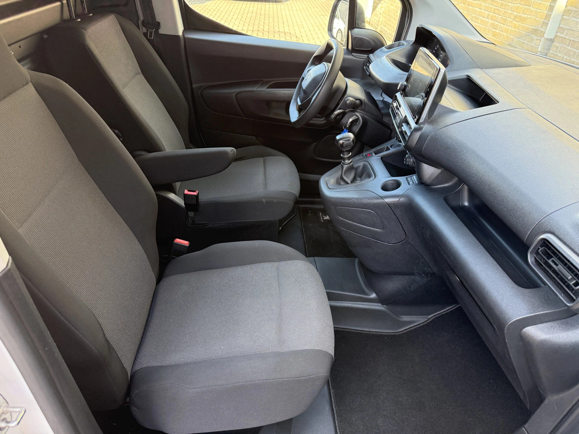Hoofdafbeelding Peugeot Partner