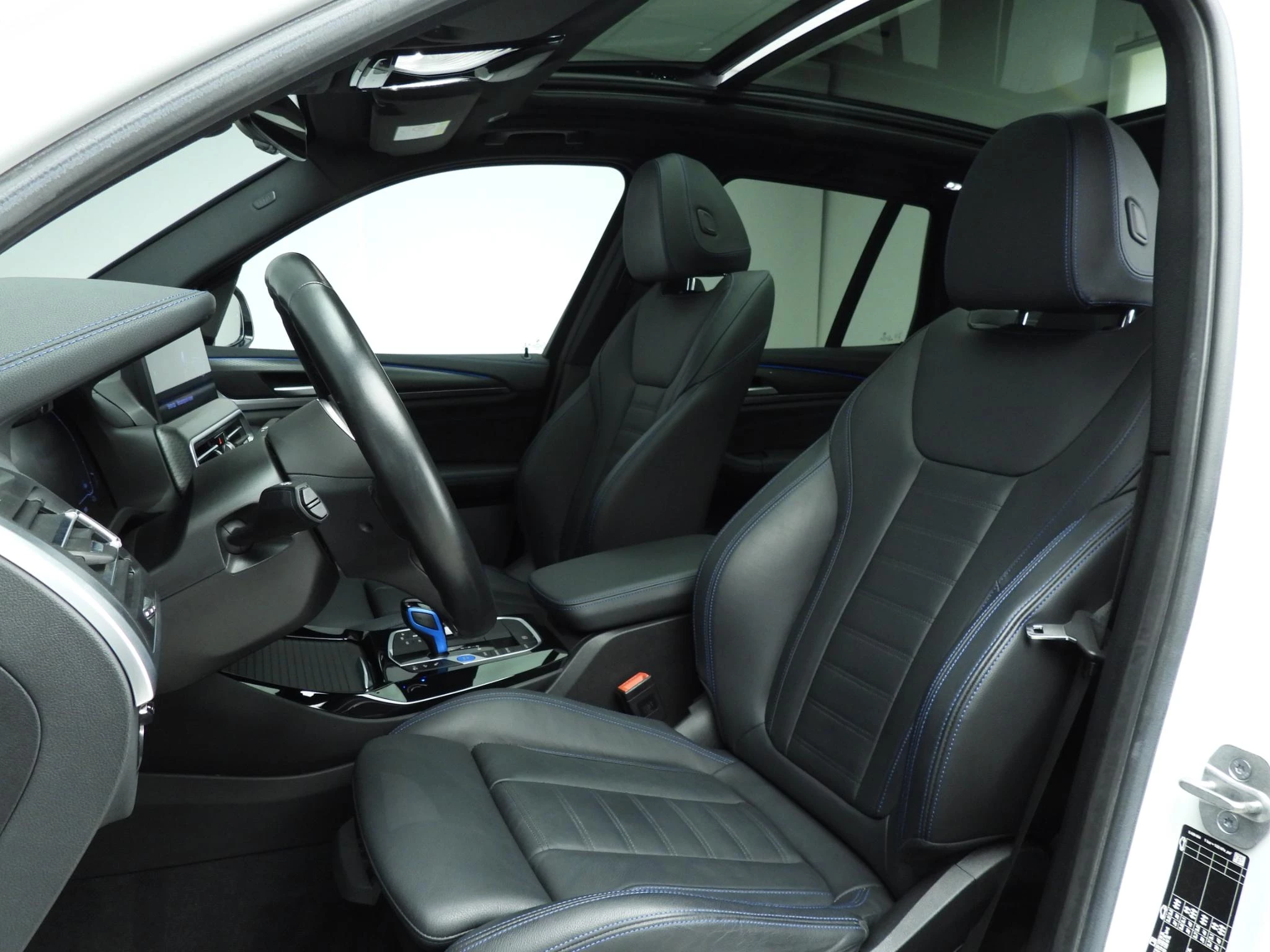 Hoofdafbeelding BMW iX3