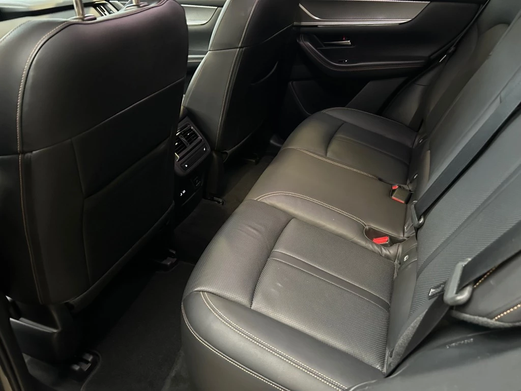 Hoofdafbeelding Mazda CX-60