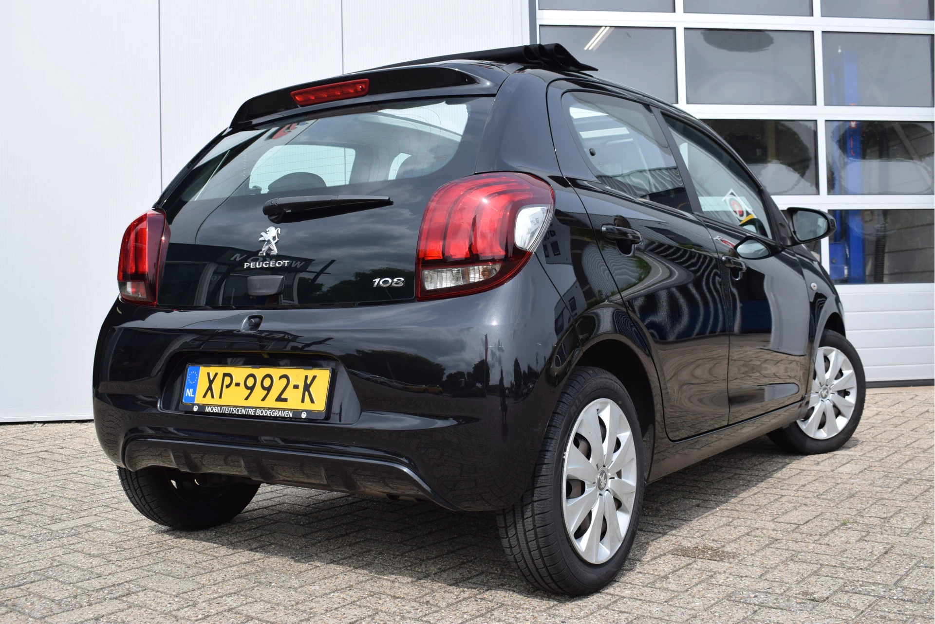 Hoofdafbeelding Peugeot 108