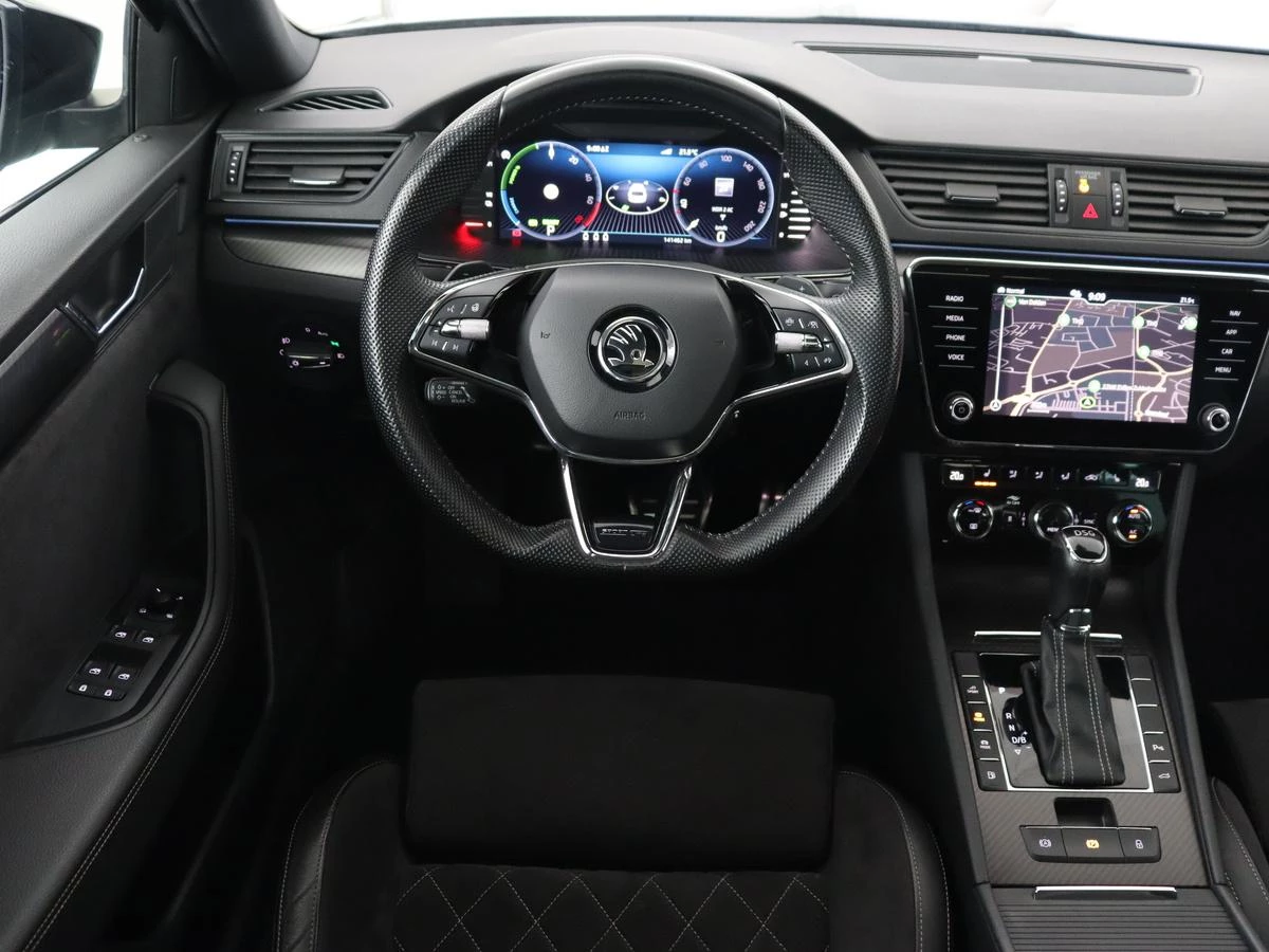 Hoofdafbeelding Škoda Superb