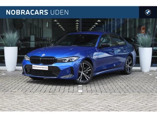 Hoofdafbeelding BMW 3 Serie BMW 3 Serie 320e High Executive M Sport Automaat / BMW M 50 Jahre uitvoering / Sportstoelen / Leder / Widescreen Display / Getint glas achter / Cruise Control / PDC voor + achter