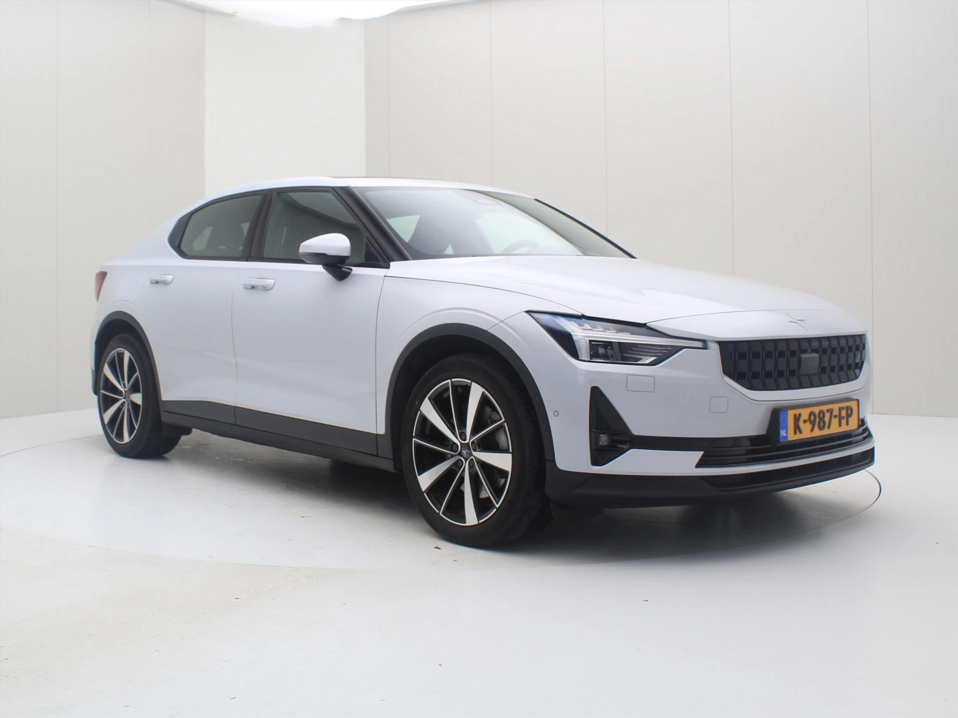 Hoofdafbeelding Polestar 2