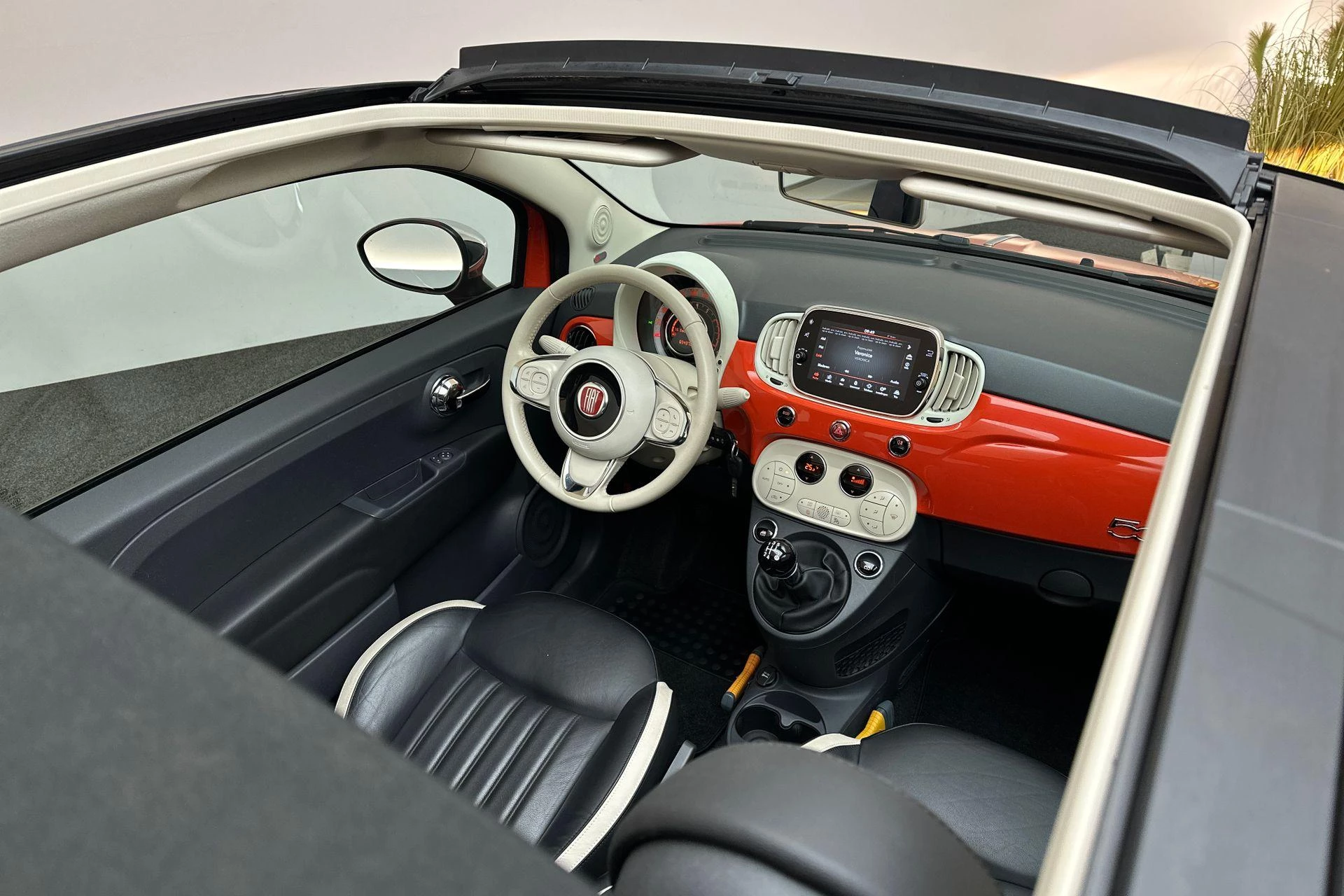 Hoofdafbeelding Fiat 500C