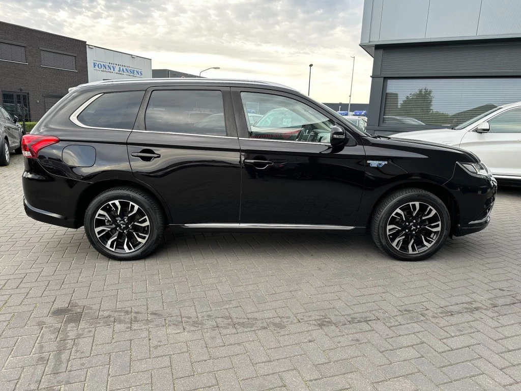 Hoofdafbeelding Mitsubishi Outlander