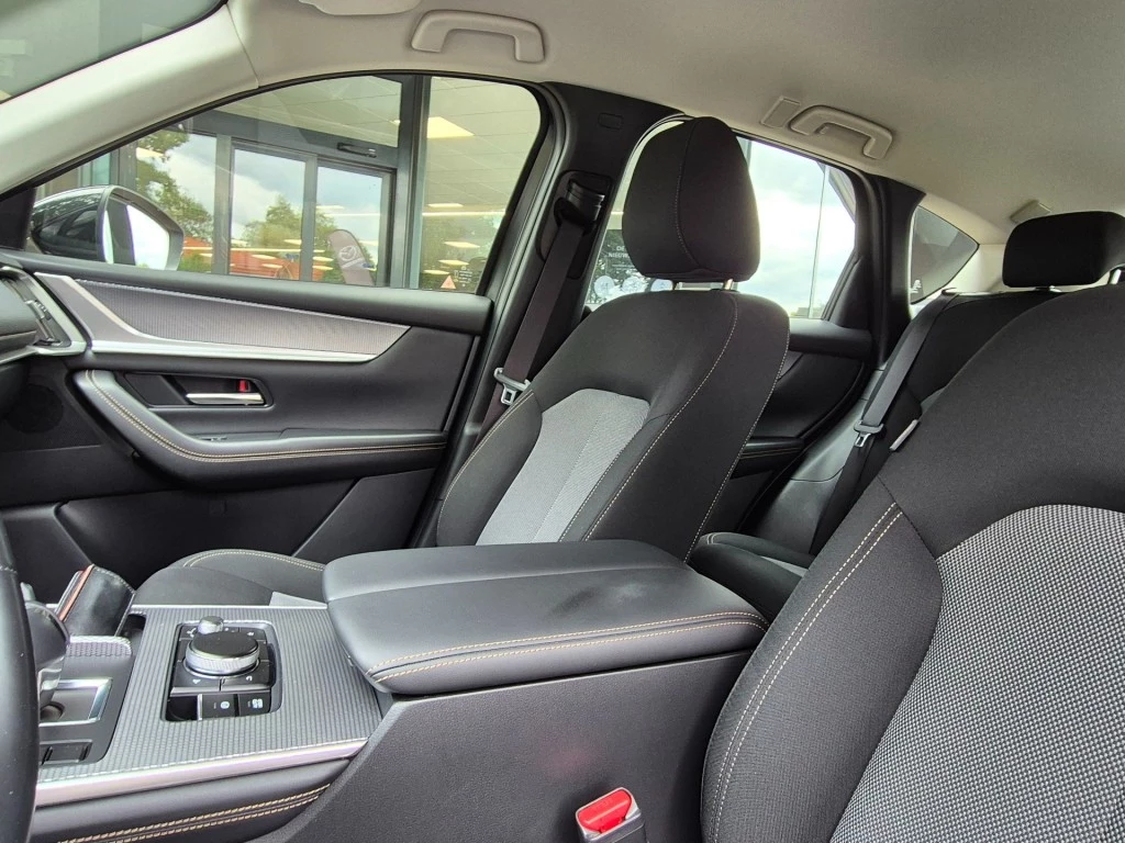 Hoofdafbeelding Mazda CX-60