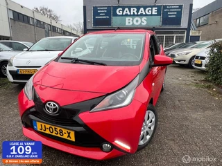 Toyota Aygo 1.0 VVT-i x-play / Carplay / Cruise C. / Airco