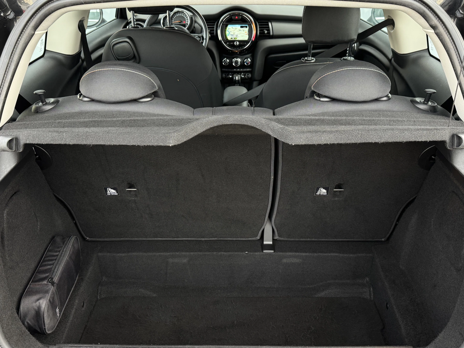 Hoofdafbeelding MINI One