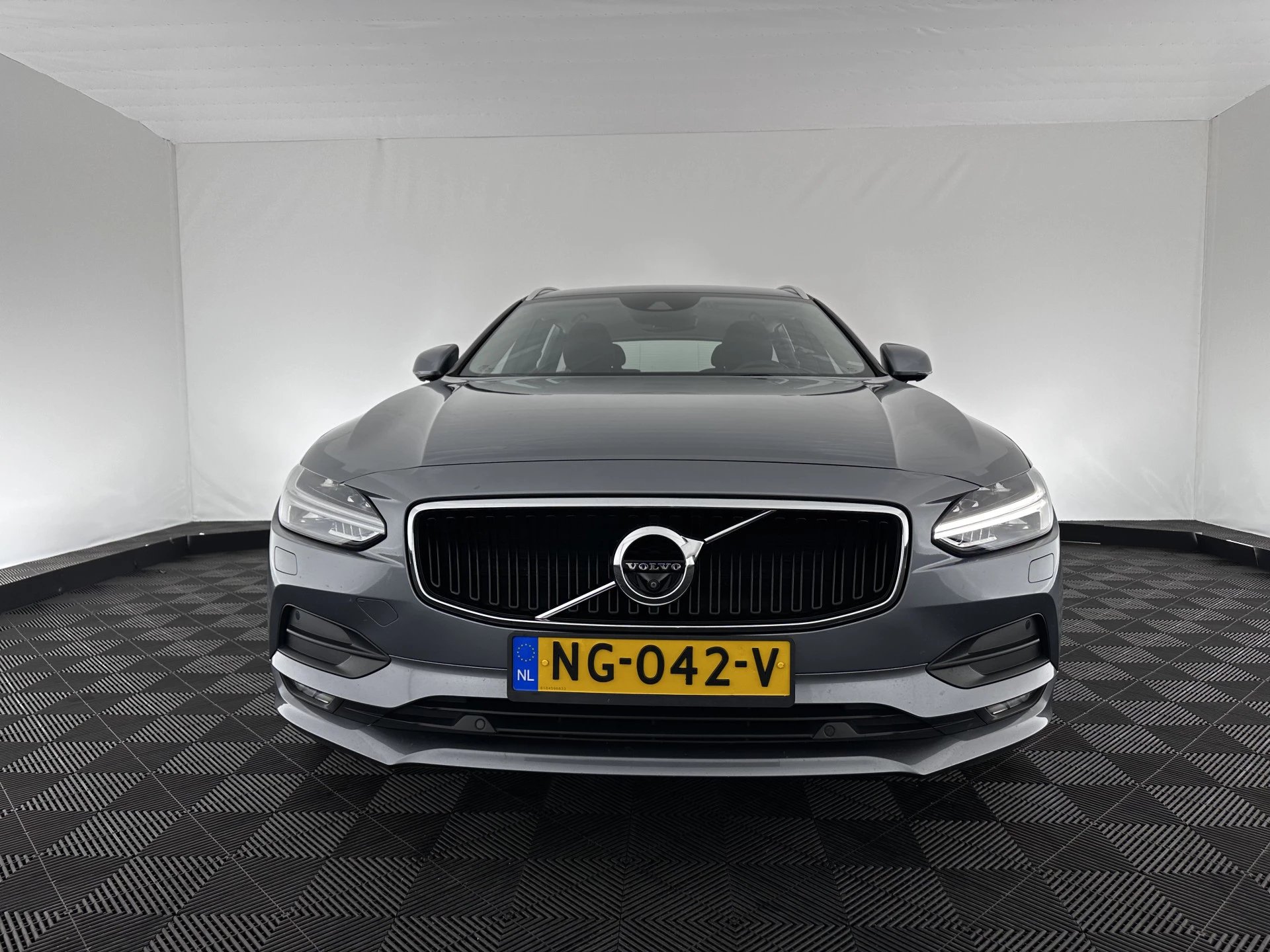 Hoofdafbeelding Volvo V90