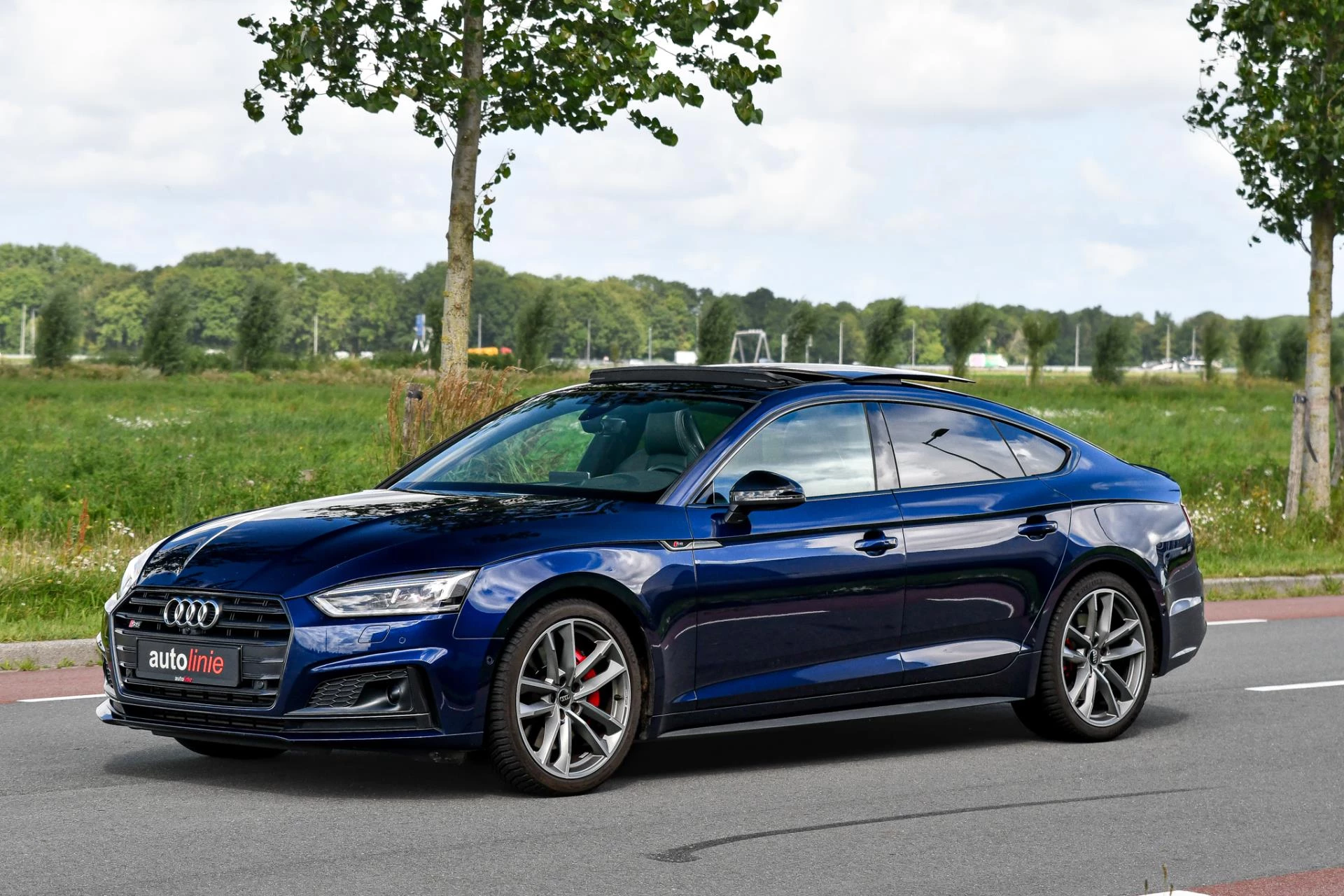 Hoofdafbeelding Audi S5