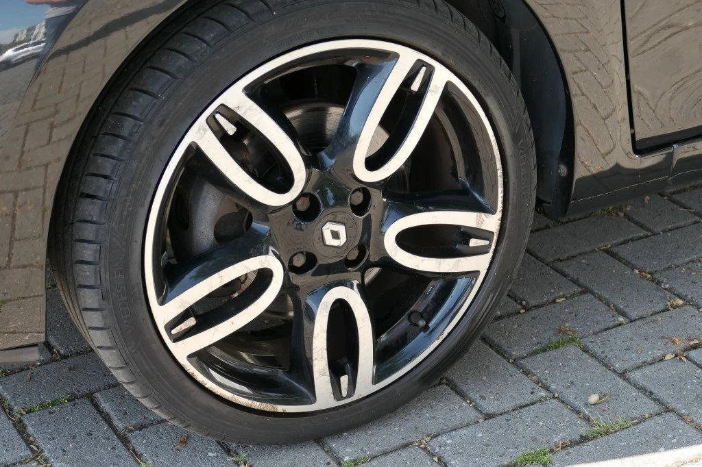 Hoofdafbeelding Renault Wind